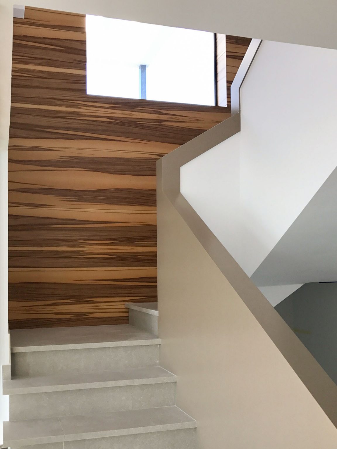 Revestimiento de madera en interiores - Carpintería Fusta